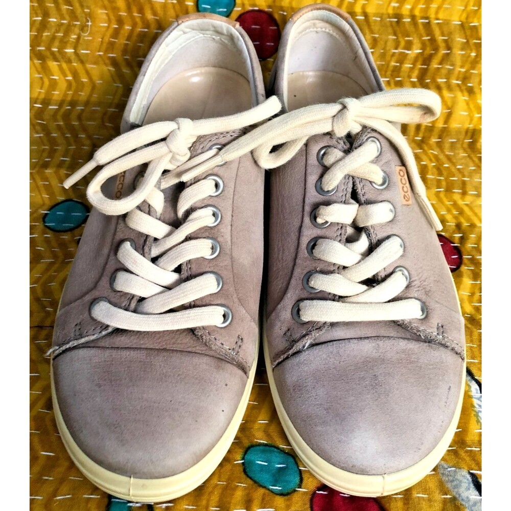 ECCO Soft Women’s Gray Rose Suede Lace-Up Low Top  Sneakers EU 36 US 6